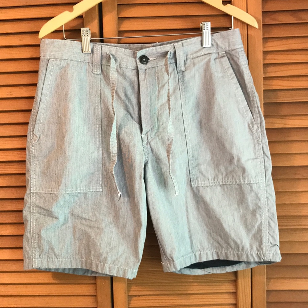 Old Navy blue/gray shorts